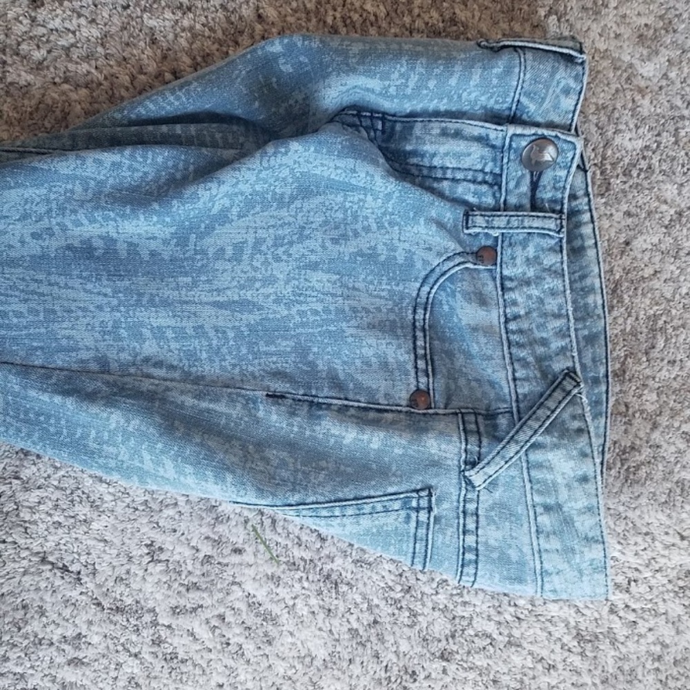 Free People feather jeans! - Picture 7 of 7